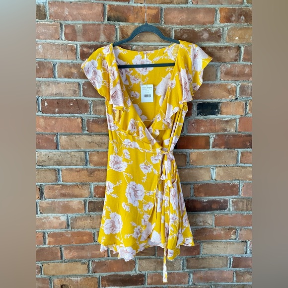FREE PEOPLE NWTs French quarter yellow floral print mini dress size medium - Picture 4 of 10
